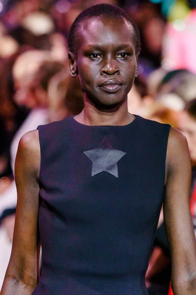 Look 80